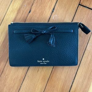 Kate Spade Hayes Wristlet